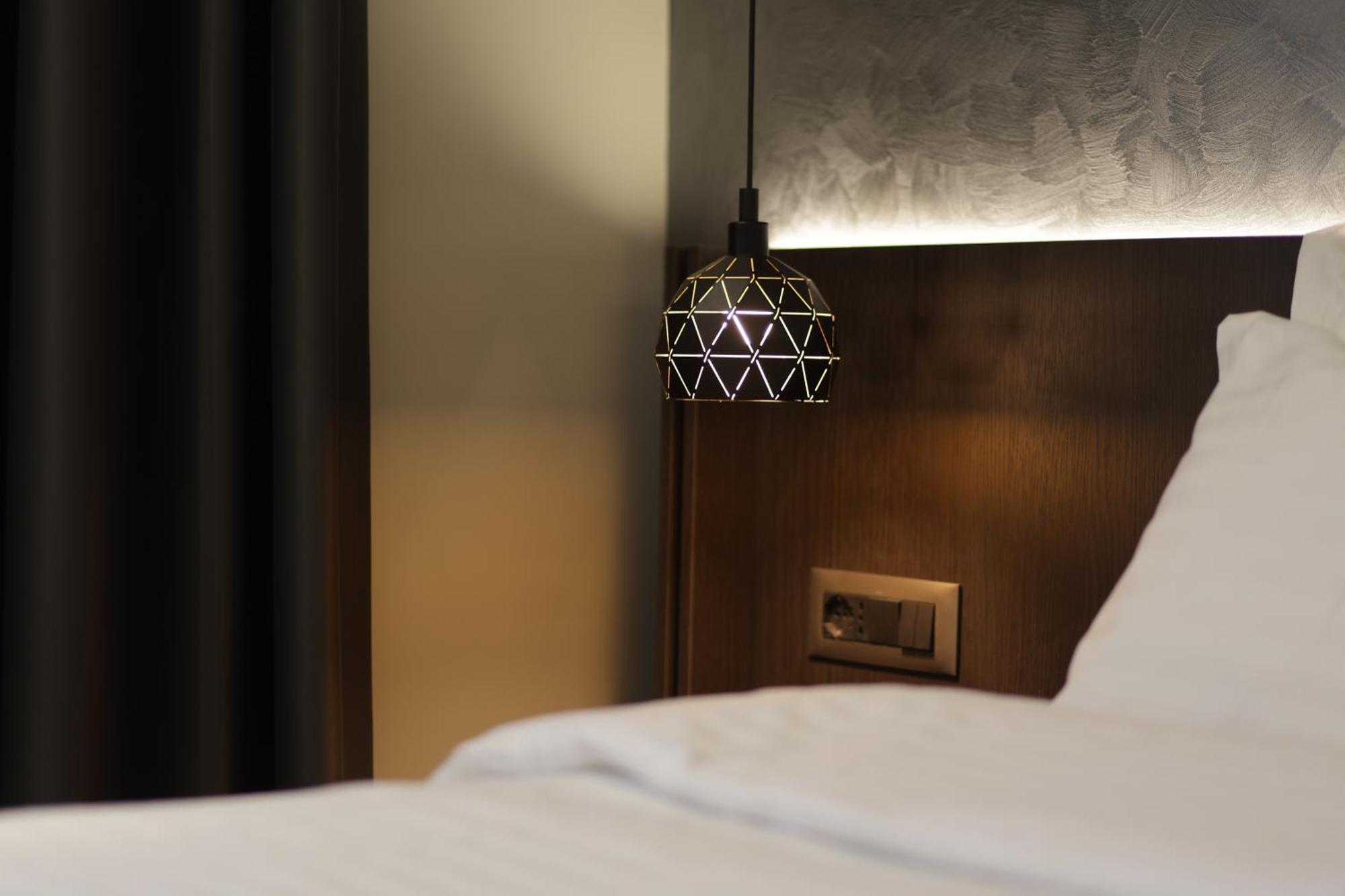 טיראנה Gremmy Boutique Hotel מראה חיצוני תמונה